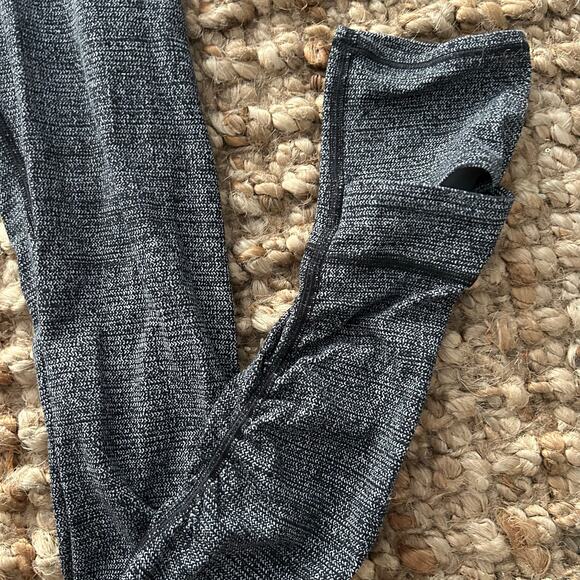 Lululemon Still Mind Tight 28" – Women’s Size 6 – Interlink Ice Grey Black-NWOT - Picture 5 of 10